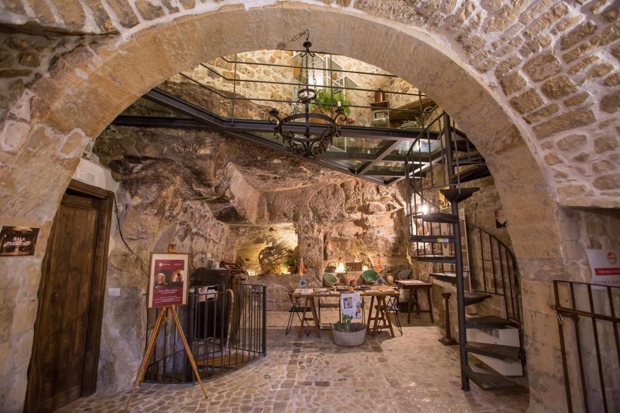 Case-Grotte Degli Avi, Esperienza Abitativa In Grotta 莫迪卡 外观 照片