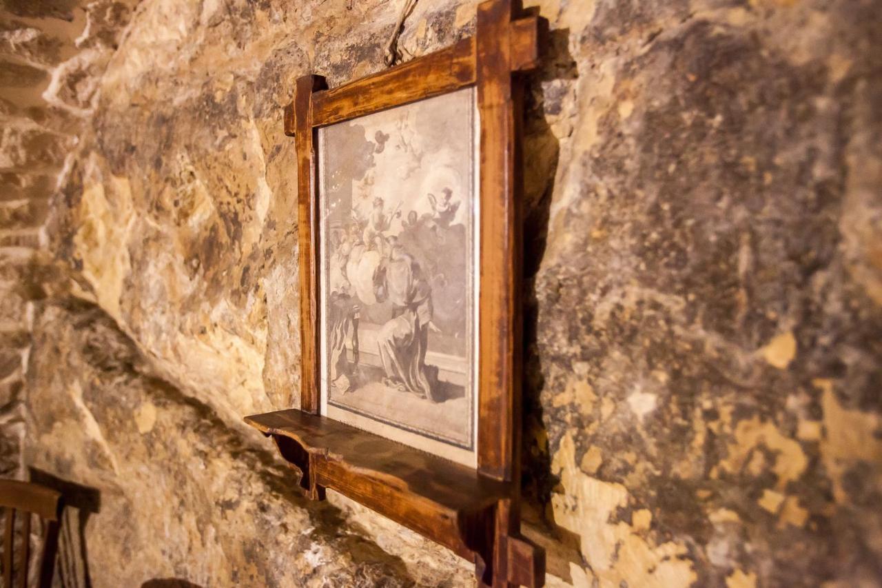 Case-Grotte Degli Avi, Esperienza Abitativa In Grotta 莫迪卡 外观 照片